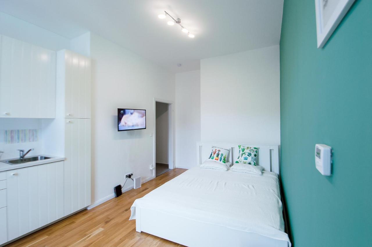 Modern Apartment Spanelska Praha Exteriér fotografie